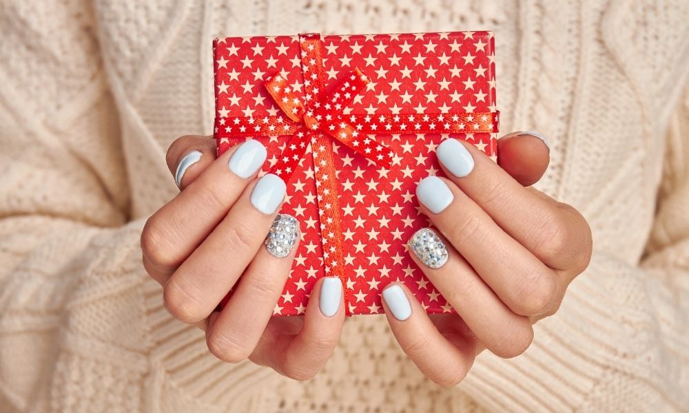 Transfer Foil Nail Art Ideas You Can Replicate At Home