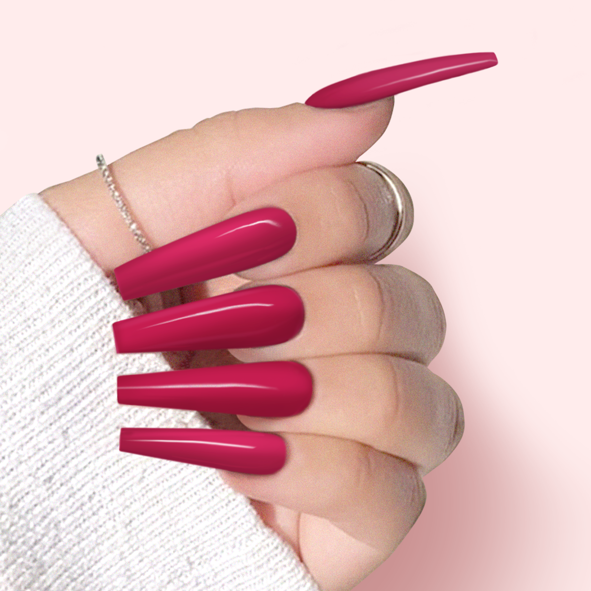 Hands Wearing DD310 Summer Escape By IGel Beauty