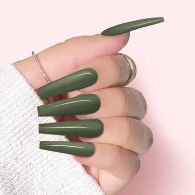 Hands Wearing DD318 I'm Turtley Awesome By IGel Beauty