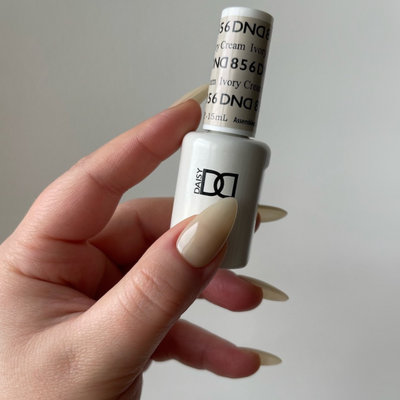 hands wearing DND Gel Polish 856 Ivory Cream