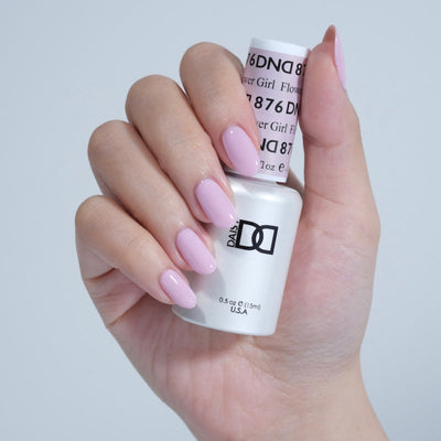 hands wearing DND Gel Polish - 876 Flower Girl