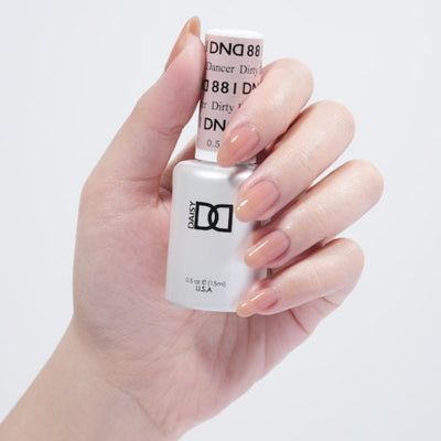 hands wearing DND Gel Polish - 881 Dirty Dancer