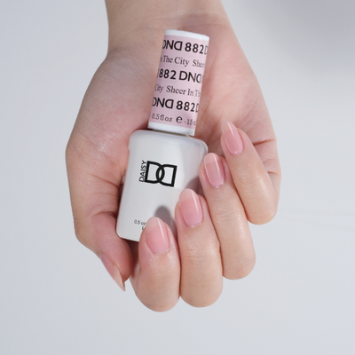 hands wearing DND Gel Polish - 882 Sheer In The City