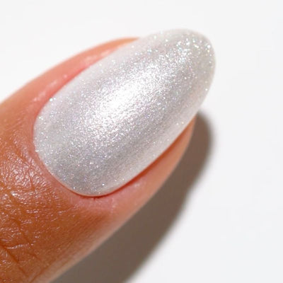 finger wearing DND Gel Polish - 893 Crystal Aura