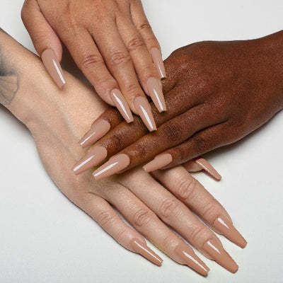 Apres Gel Couleur (HEMA-free, TPO-free) - 308 Kana Believe It hand