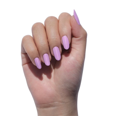hands wearing DND DC Gel - 119 Frosty Taro