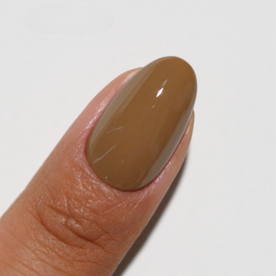 hands wearing Cedar-Licious 268 Diva Gel & Polish Duo by DND