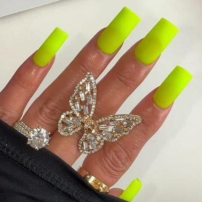 swatch of OG225 Manicured Lawn Trio by Notpolish