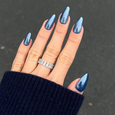 DND Chrome Effect - 02 White Silk