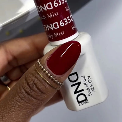 DND Gel Polish - 635 Burgundy Mist hand