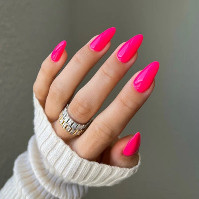 DND Diva Gel - 212 Sour Bubblegum Hand