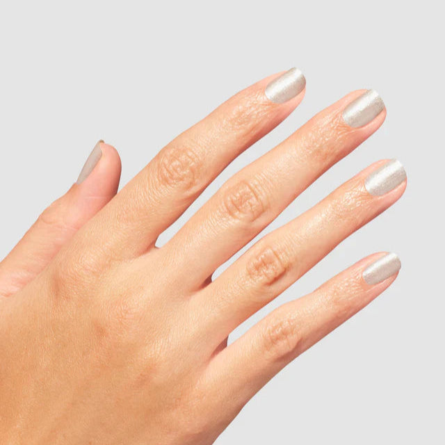 Opi Dip - S037 Hands in the Clouds Hand 1.5oz