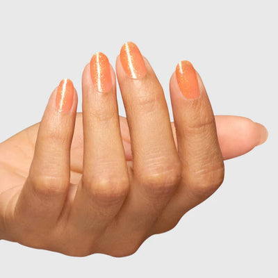 OPI Infinite Shine L162 - Dreamsicle Hand