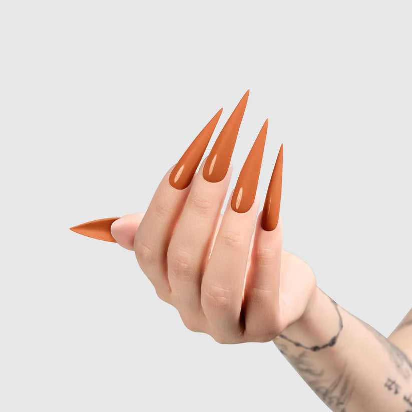 Chaun Legend Gel - LG5198 Barely Squeezed hand