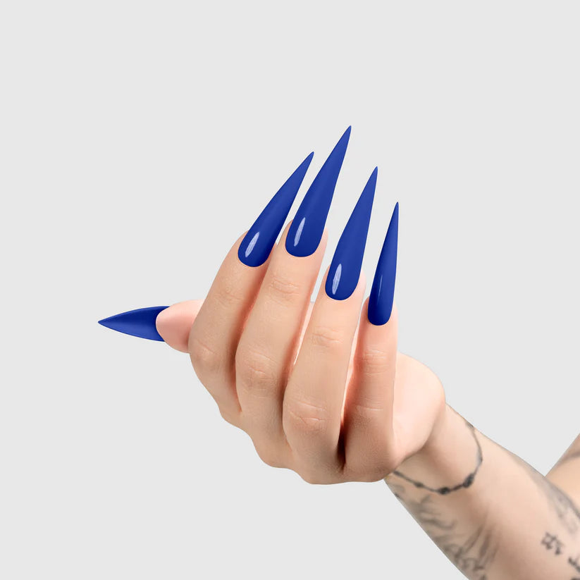 Chaun Legend Gel - LG5229 Cobalt Confidential hand