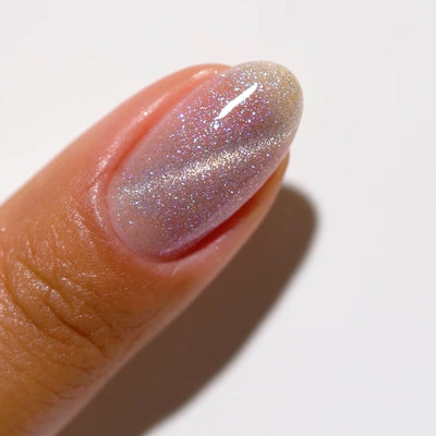 finger wearing DND DC Cat Eye Pixie Wings