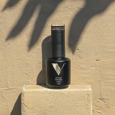 V Beauty Pure Gel Polish - Shader Black