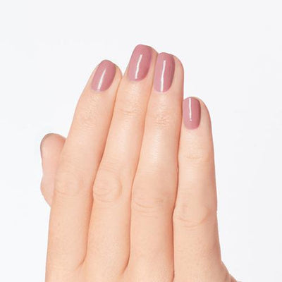 hands wearing H001 Suzi Calls the Paparazzi Gel & Polish Duo by OPI