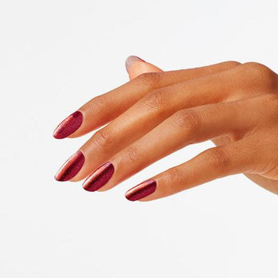 hands wearing H010 I'm Really an Actress Trio by OPI