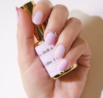 Hands Wearing 120 Chiffon Duo By DND DC