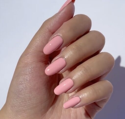 hands wearing 725 Sugar Crush Trio by DND