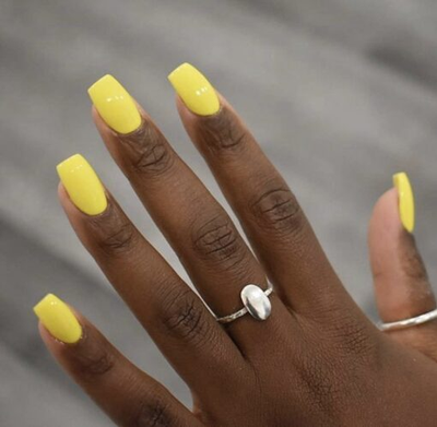 hands wearing 744 Caramel Corn Trio by DND