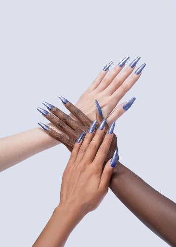 Swatch of 143 Gel Polish By Valentino Beauty