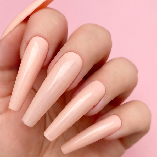 Swatch of G5002 I Do Gel Polish All-in-One by Kiara Sky