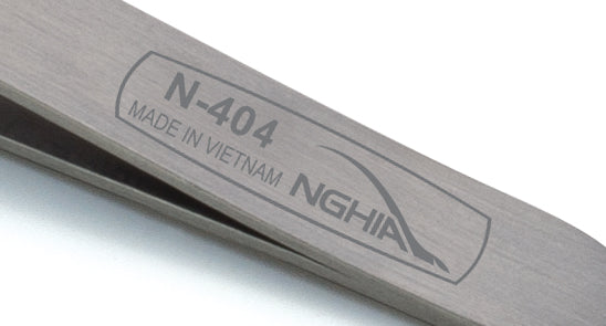 Nghia Stainless Steel Eyebrow Tweezer N-404/T-04