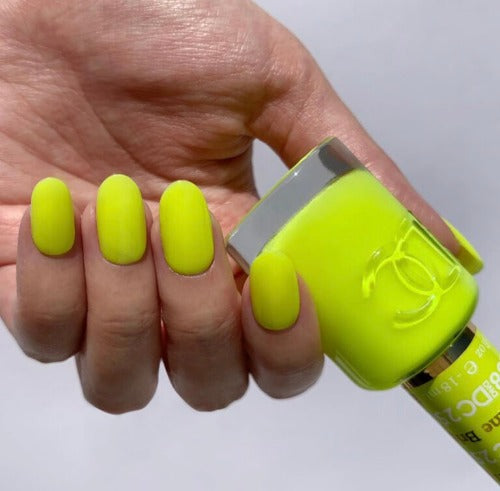 Swatch of 258 Shine Bright By DND DC