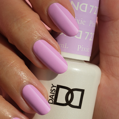 hands wearing 727 Pixie Trio by DND