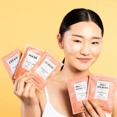 Inside of Champagne Hour Gel-Ohh! Pedi 5 Step By Avry Beauty