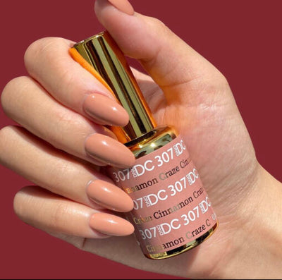 Hands Wearing 307 Cinnamon Craze Duo By DND DC