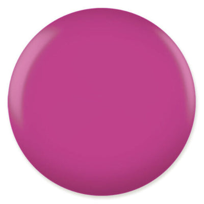 swatch of 540 Orchid Garden Gel & Polish Duo by DND