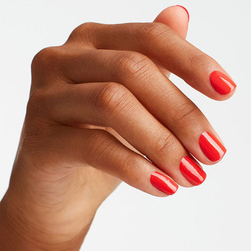 hands wearing H47 A Good Man-Darin Is Hard To Find - Dip Powder 1.5oz by OPI