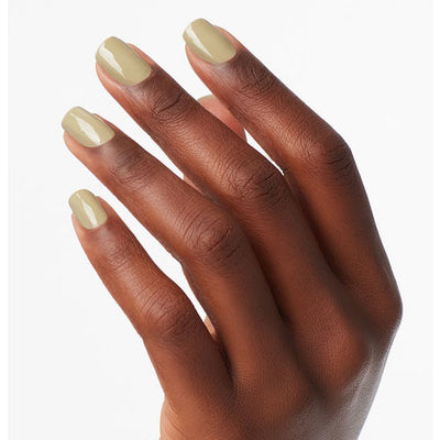 hands wearing I58 This Isn't Greenland - Dip Powder 1.5oz by OPI