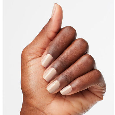 hands wearing P61 SAMOAN SAND Dip Powder 1.5oz by OPI