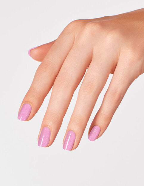 hands wearing BO02 Sugar Crush It Gel Polish by OPI