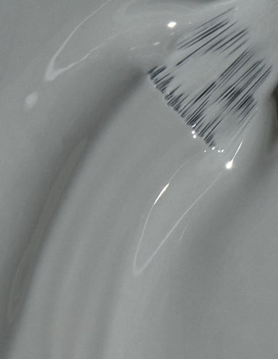 OPI Infinite Shine MI07 - Suzi Talks with Her Hands