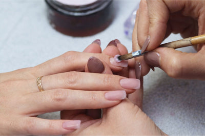 A Quick Guide to Acrylic Nail Brush Sizes