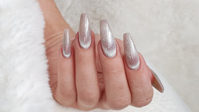 How to do Cat Eye Nails