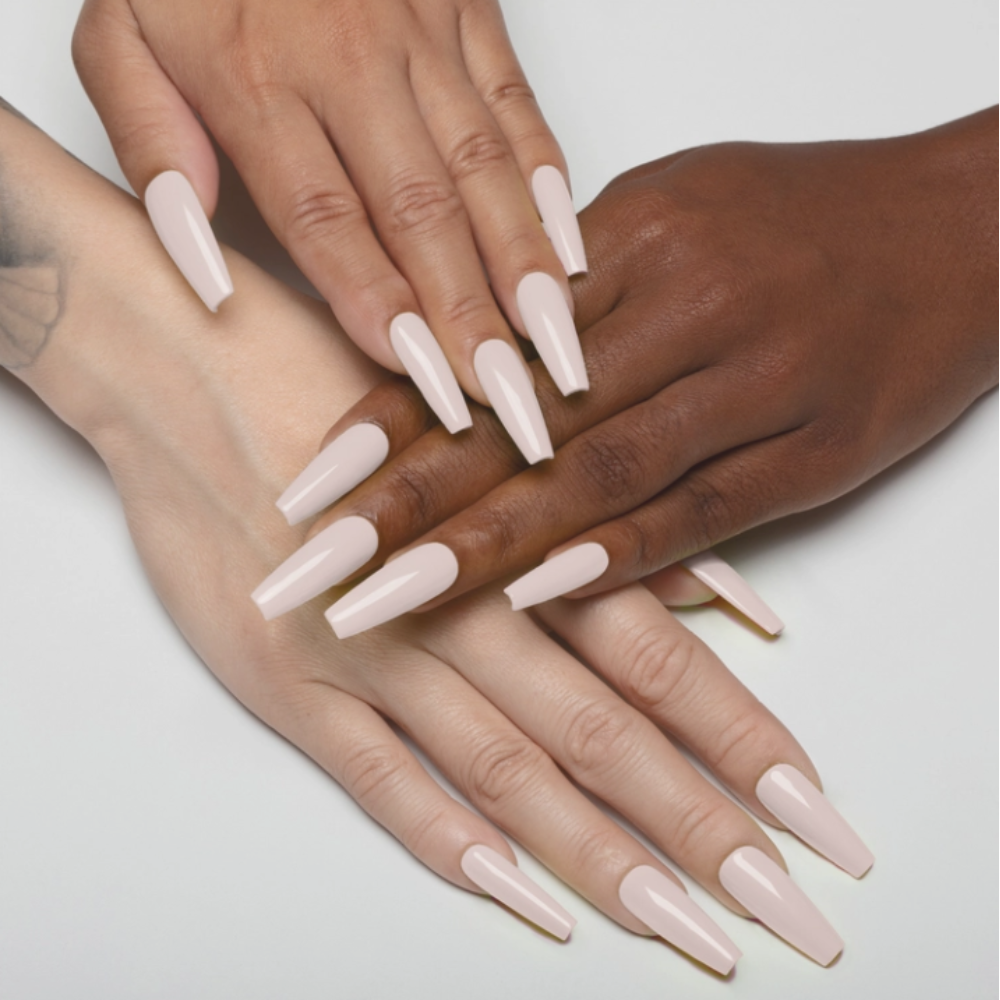Apres Gel Couleur (HEMA-free, TPO-free) - 319 Yuri-ka! hand