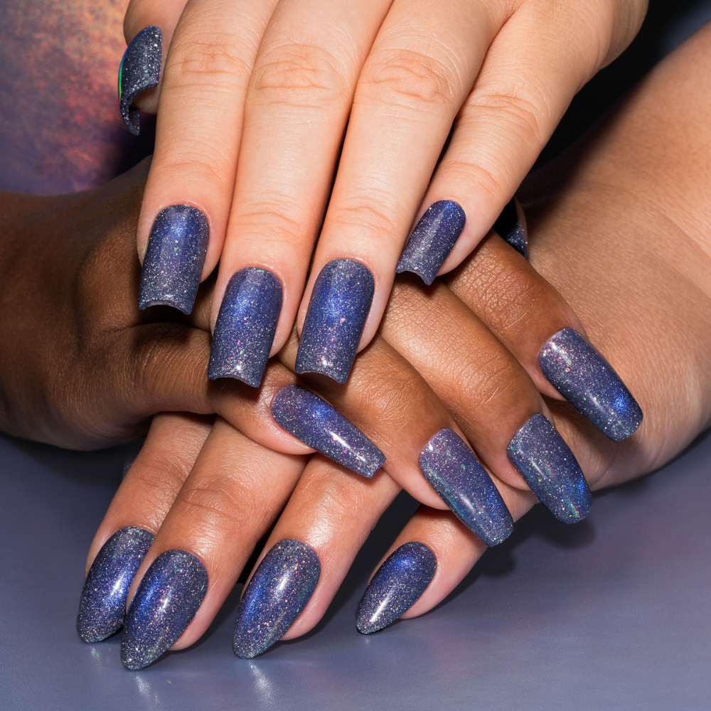 Apres Prismatic Gel - FG11 My Top Eight hand