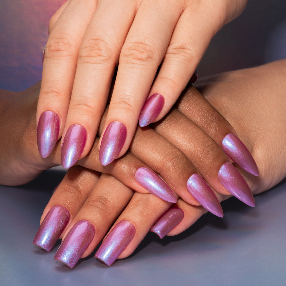 Apres Prismatic Gel - P16 LavenDUH hand
