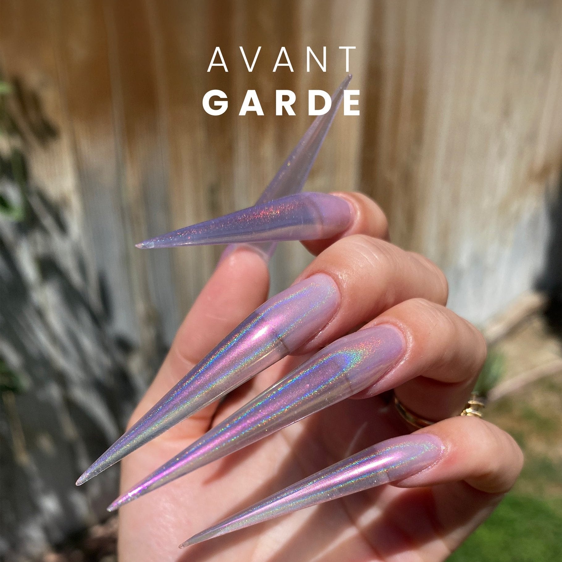 Example 1 of Avant Garde Chrome Powder by V Beauty Pure