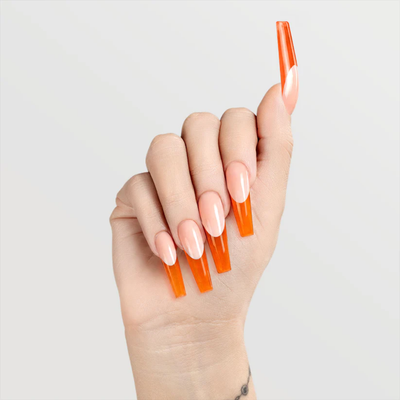 Chaun Legend Glaze Gel - LGG03 Aperol Spritz hand