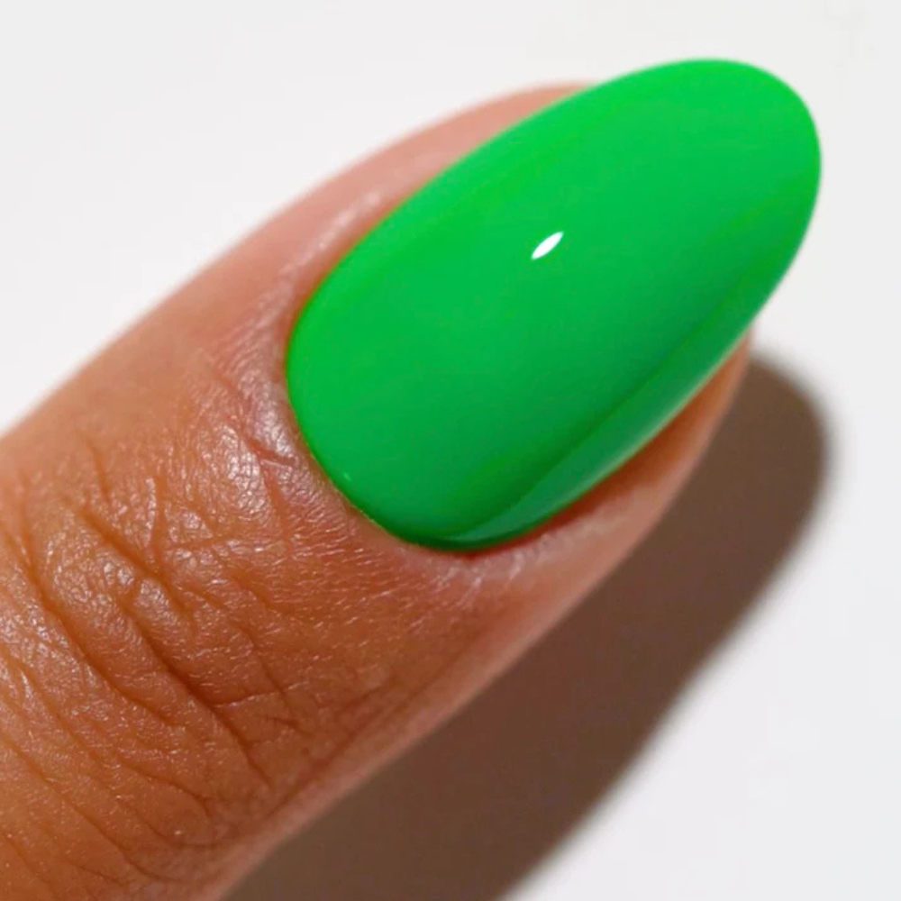 Hands wearing DND DC Gel 2524 One In A Melon