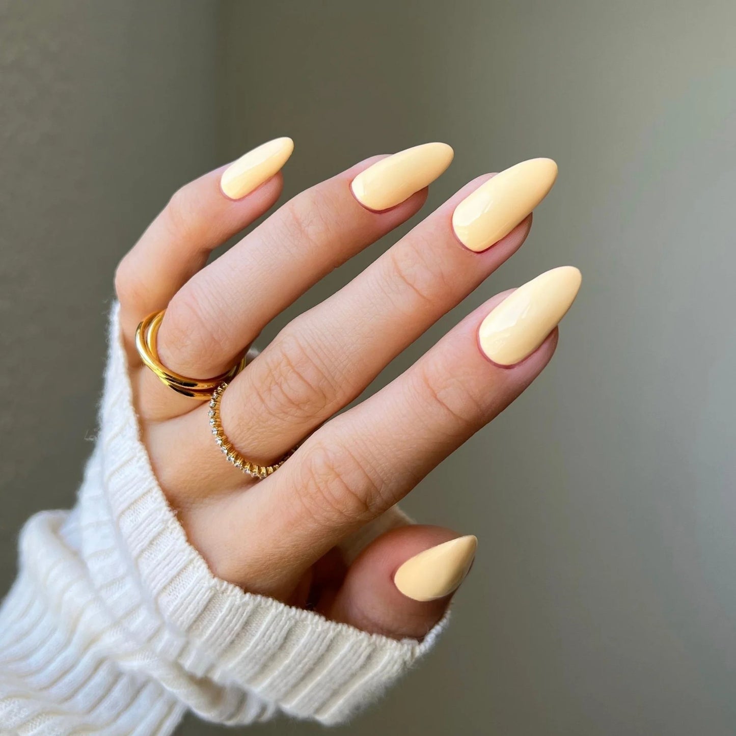 DND Diva Trio - 085 Banana Cream