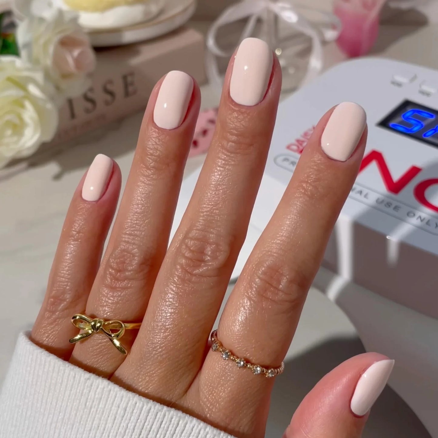 DND Diva Powder - 095 Paint Me Like A French Girl