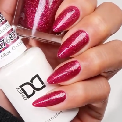 hands wearing DND Gel Polish - 768 Metallica Plum
